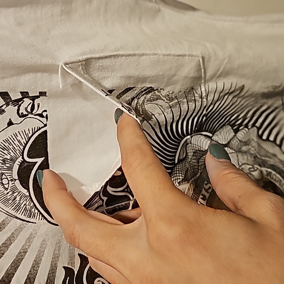 Womens Medium Modish Rebel pocket tshirt. Black and white - Picture 3 of 4